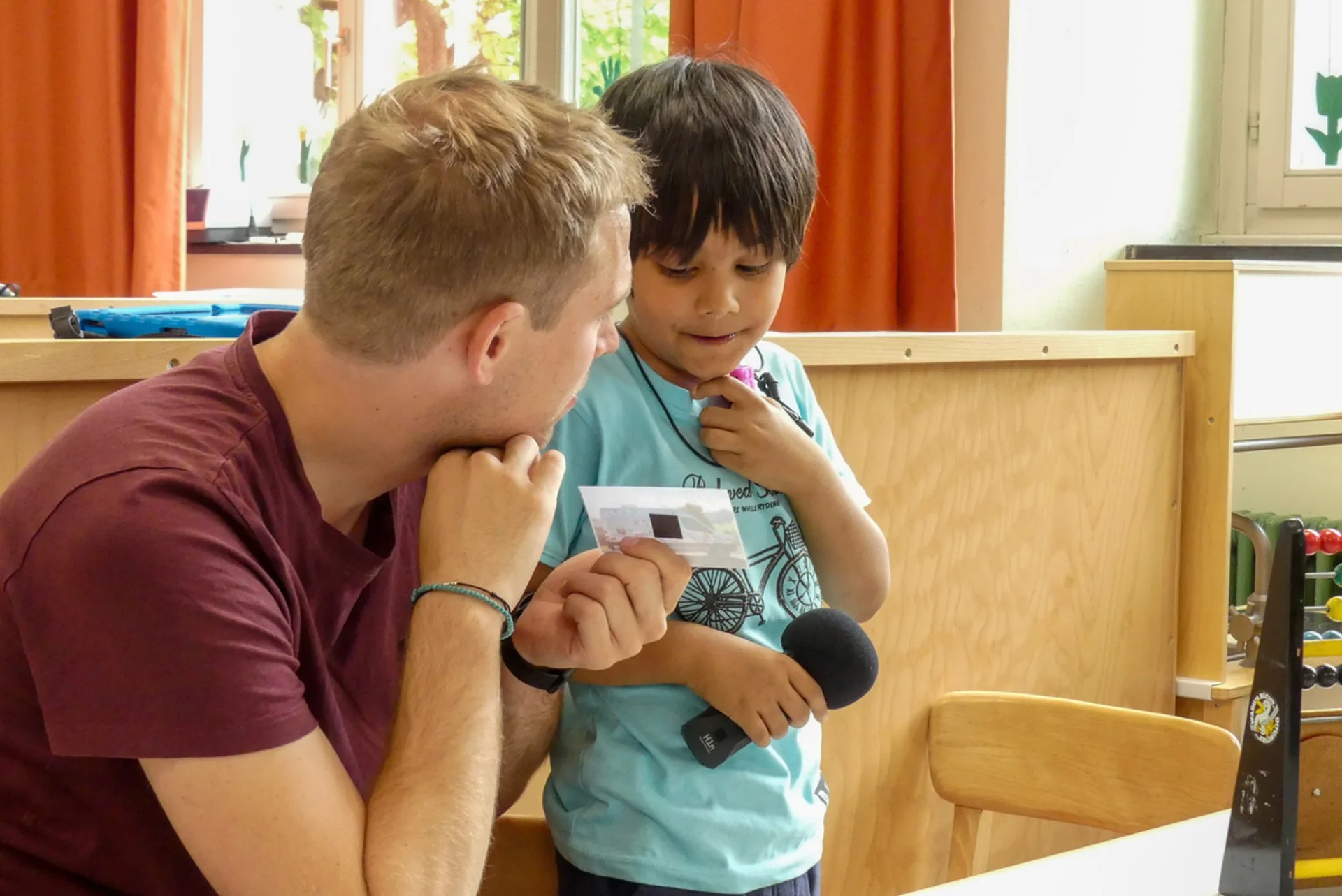 Adam mit Praktikant Luca