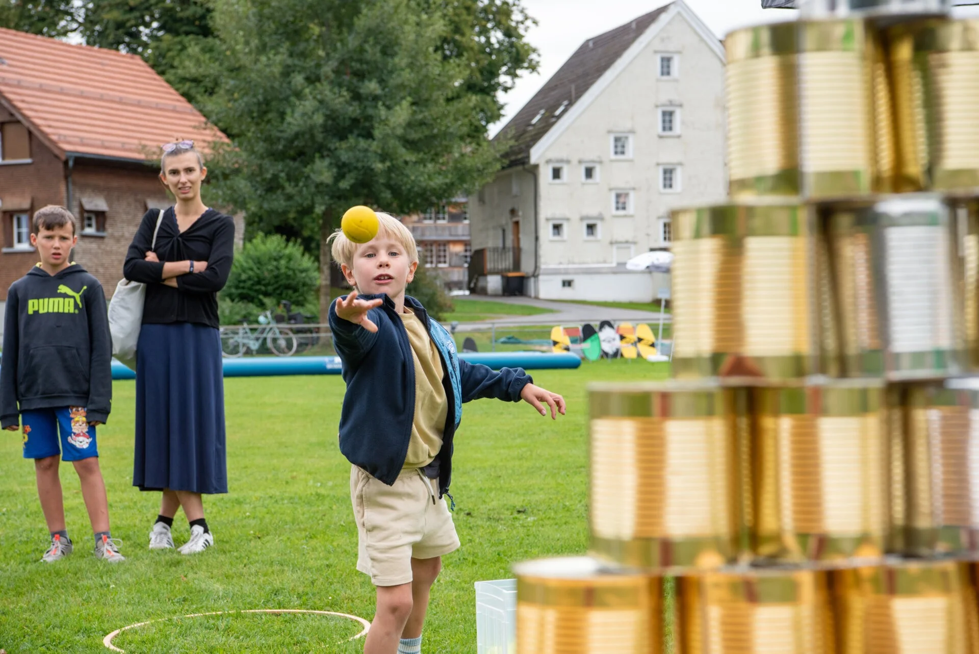 Sommerfest 2025 Kinderdorf Pestalozzi Spiel und Aktivitäten